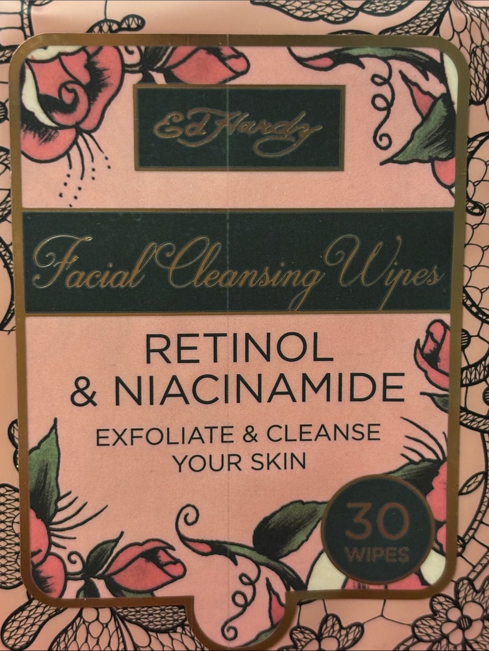 Ed Hardy Pink Retinol & Niacinamide Facial Cleansing Wipes - Floral Pack - Picture 2 of 3